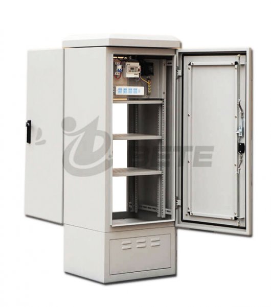 IP55 Outdoor Optical Fiber Cabinet With Front And Back Doors