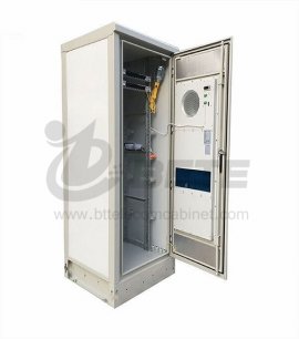 42U Outdoor Telecom Cabinet 48V LED Outdoor Enclosure Heat Insulation