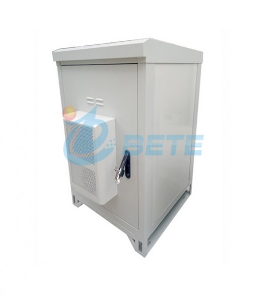 pole mounted outdoor cabinet